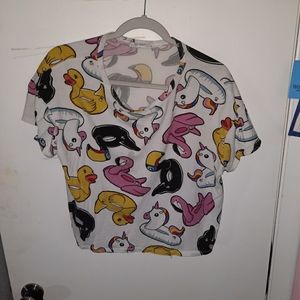 Cropped white graphic t shirt